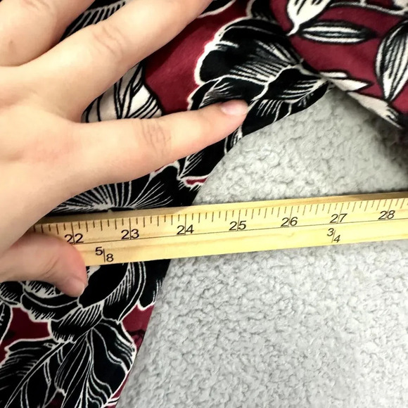 Apt .9 t op XL purple floral‎ ruched banded waist boho cottagecore whimsical - Picture 5 of 8